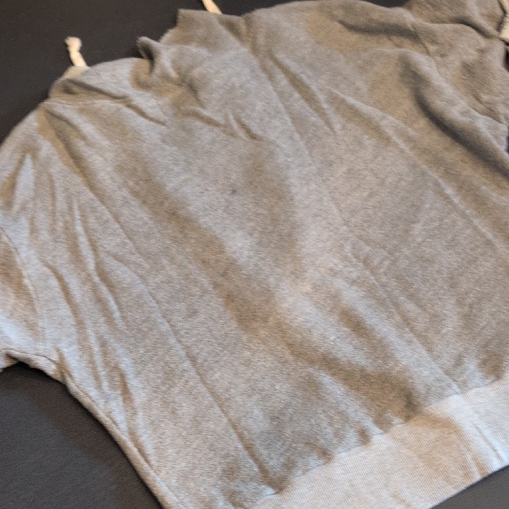 T.La Anthropologie Textured Gray Knit Top - Picture 6 of 7